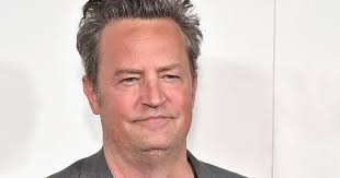 + body measurements & other facts. Friends Star Matthew Perry Erschopfter Ausdruck Undeutliche Aussprache Fans Sorgen Sich Um Ihn Bunte De
