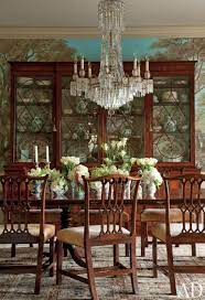 Crystal Chandelier In A Traditional Dining Room By Lauren King And Ferg Traditional Dining Room Furniture Traditional Dining Room Traditional Dining Room Table