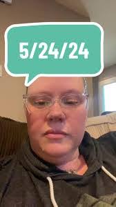 Jennifer Kummer's Instagram, Twitter & Facebook