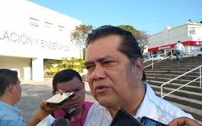 El rector Guillermo Narváez Osorio anuncia algunos de su gabinete en la  UJAT