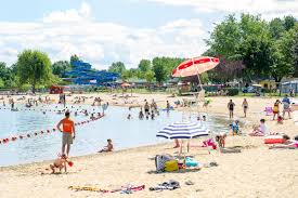 Base De Loisirs Avec Lac Et Piscines Ain La Plaine Tonique