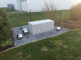 Sitzstein Aus Granit Sitzgelegenheiten Sitzen Granit