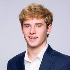 Mac Herron's Instagram, Twitter & Facebook