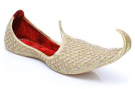 Stunning Khussa Slippers For The Groom To Feel Royal Curated By Witty Vows Things No One Tells Brides Fun Wedding Shoes Groom Wedding Shoes Wedding Shoes