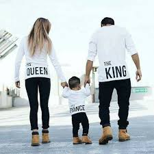 Pinterest Danicalyles Mom Dad Baby Dad To Be Shirts Mom Outfits