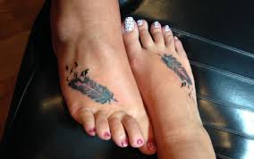 Birds Of A Feather Flock Together Meaning In Bengali Lori And Rachel S Best Friend Tattoos With The Meaning Birds Of A Feather Flock Together Behind It Mom Tattoos Best Friend Tattoos Tattoos