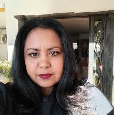 Tenemos 9 revistas de fieltro navideño y Halloween con patrones tamaño  real, con costo de $25.00 pesos cada una.