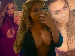 Lauren Goodger shared over 300 selfies in 2014: Boobs, bras and that pout  -here are the best bits - Mirror Online