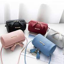 En cuir, de voyage, à main, clutch et shoppers. Epingle Sur Kdo