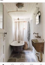 It's just so incredibly pink (or green or blue). Pin By Erika Cuevas On Bathroom Rustic Bathroom Designs Rustic Bathrooms Cottage Bathroom