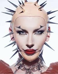 900+ Gorgeous Queens ideas