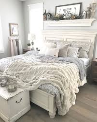 48 gorgeous farmhouse master bedroom decorating ideas | homedecort. Stunning 47 Pretty Bedroom Ideas For Home Prettydecorationsforbedrooms Home Decor Bedroom Home Bedroom Rustic Farmhouse Bedroom