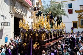 Paso de nuestro padre jesús de la redención en el beso de judas. Imagenes Semana Santa El Cajon Sevillano Hermandad De Redencion