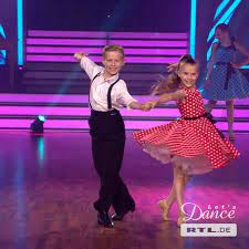 View production, box office, & company info. Let S Dance Einfach Unglaublich Was Die Ganz Kleinen