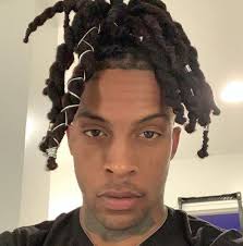 Chris Travis, selfie, outfit, hair, soundcloud, rapper