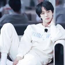 Als liebesbrief an bts fans army beschreibt jin, wie der mond (ein stern oder star, metapher für eine bekannte person) mit ebenso viel . Bts Kim Seokjin Aka Jin Fans Trend Jin Ost Is Coming Here Are 3 Reasons Why They Are Super Excited For The Same Bollywood Life