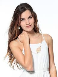 Elle a connu le succès dans les années 2000 avec le groupel5 formé dans popstars. Gabriella Laberge Wiki The Voice Fandom