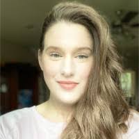 Clara Adame's Instagram, Twitter & Facebook