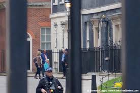 The first residential home which was built on the site of 10 downing. 10 Downing Street Besichtigen Infos Fakten Tipps London Mal Anders