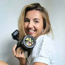 Maria Squires's Instagram, Twitter & Facebook