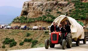 Countries like kosovo, macedonia 7 facts about albanian refugees. Nato Review No 3 Autumn 1999 P 20 23