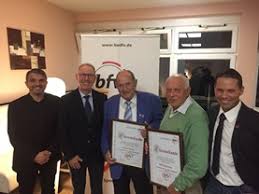 Hier finden sie alle wichtigen infos bezüglich der 5 zulassungsstellen in den bürgerbüros und ortsverwaltungen der stadt karlsruhe. Kreis Schiedsrichter Badischer Fussballverband E V