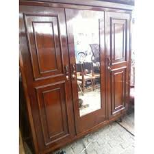 Lemari peluru 3 pintu buatan kami ini adalah salah satu jenis lemari jepara dengan bahan material kayu jati pilihan dengan kualitas perhutani yang kami tawarkan dengan harga terjangkau atau murah. Jual Lemari Pakaian Jati 3 Pintu Mei 17 22 Garage Sale Kemang