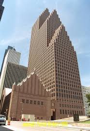Philip Johnson Republic Bank Center Renamed Bank Of America Center Houston Texas 1983 Houston Architecture Post Modern Architecture Architecture