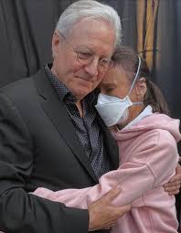 Karl Held is coming to The Hollywood Show! Karl Held is the actor who  played 'Lindstrom' in the “Star Trek” TOS episode “The Return of the  Archons”. Karl has appeared in over