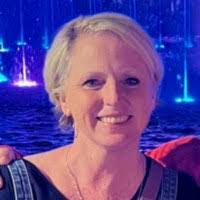 Gina Killian's Instagram, Twitter & Facebook