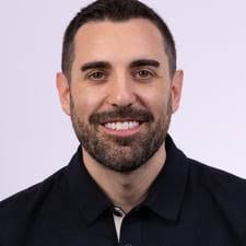 Ben Gray's Instagram, Twitter & Facebook