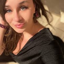 Leslie Jones (@leslie.barron.1) • Facebook