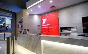 The nearest mrt stop to the mall is taman mutiara station. Fitness First Cheras Leisuremall