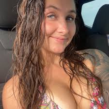 Adorable bee water feeder 🧡 Bee Water Cups ጉንሲስ Cup