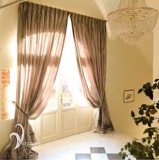La nostra filosofia aziendale si può racchiudere nel motto: Tendoni In Taffeta Di Seta Con Bordo In Passamaneria Tende Per La Camera Da Letto Taffeta Di Seta Tende Doppie