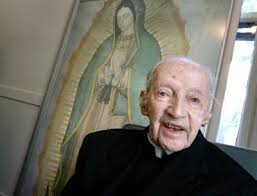 Archdiocese of Chicago's Oldest Priest Dies at 105