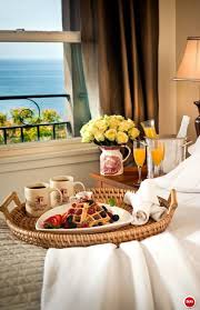 Sofaroom Yuvarlak Yatak Adli Kullanicinin Lee S Bed Breakfast Panosundaki Pin Kahvalti Tatiller Kahve