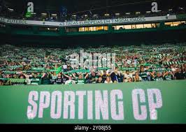 Lisbon, Portugal. 31st Aug, 2024. Daniel Damaso (C) of FC Porto seen in  action during the Liga Portugal Betclic football match between Sporting CP  and FC Porto at Estadio Alvalade XXI Stadium. (