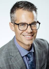 Valerie Hazelton's Instagram, Twitter & Facebook