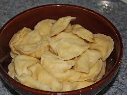 Wareniki Mit Huttenkase Von Blackmiracle Chefkoch Rezept Wareniki Rezepte Lebensmittel Essen