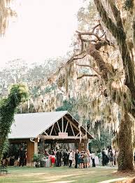 This Wedding I Die Hilton Head Island Wedding By Amy Arrington Southern Weddings Magazine Hilton Head Island Wedding Hilton Head Wedding Hilton Head Island