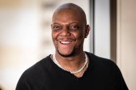 Melba Bond's Instagram, Twitter & Facebook