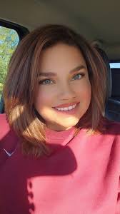 How to edit photo background to add green grass?