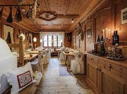 Bei gloveler können sie günstige unterkünfte direkt vergleichen und sofort online buchen. Fahrrad Hotel Rubezahl Mit Blick Auf Schloss Neuschwanstein In Schwangau