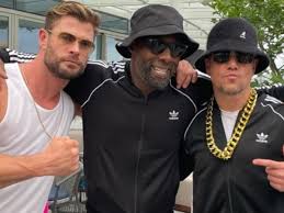 Chris Hemsworth, Idris Elba and Matt Damon attend '80s themed birthday  party in Australia