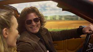 When kurt russell walked into the room, he exuded confidence. It Turns Out That Visual Effects Actually Did A Lot To De Age Kurt Russell In Guardians Of The Galaxy Vol 2