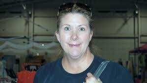 Suzanne Putman's Instagram, Twitter & Facebook