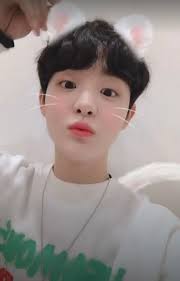 Your Story How To Be A Mom If Ben Is Your Husband 1 Treasure1 Fiksipenggemar Fiksi Penggemar Amreading Boo Treasures Treasure Boxes Korean Idol