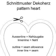 Ausmalbilder herzen und rosen großes herz zum ausdrucken herz vorlage groß herz vorlagen zum ausdrucken herz zum ausdrucken kostenlos nach dem ihr die herz vorlage pdf ausgedruckt habt könnt ihr die herz schablone bemalen bekleben oder ausschneiden und zu einem anhänger. Herz Schnittmuster Schnittmuster Freebie Deko Herz Nahen