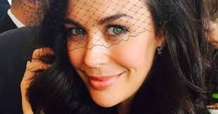 Is Megan Gale engaged? This ring photo sure suggests she just might be